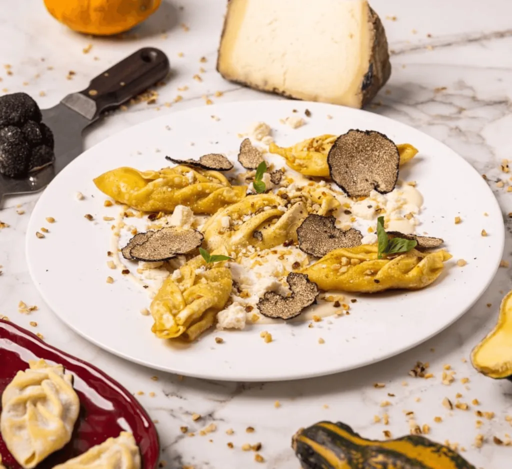 Pasta fatta a mano ripiena Convivium catering, un servizio Luxury catering a Lugano e nel Ticino per eventi aziendali matrimoni feste private chef at home con proposte gourmet