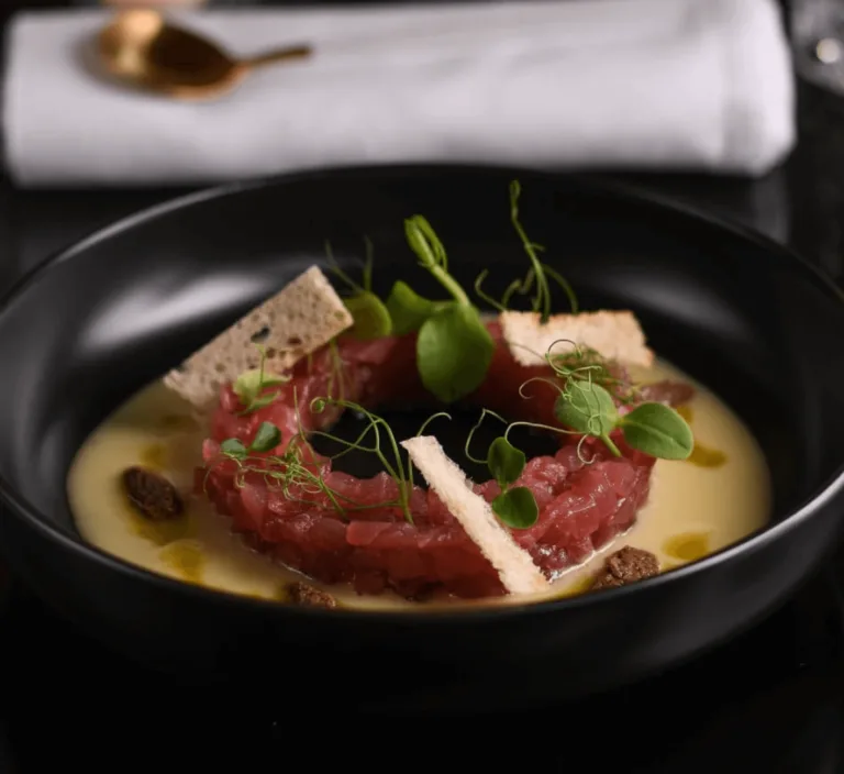 Tartare di tonno Convivium Catering, il Luxury catering a Lugano e nel Ticino con proposte giurmet per matrimoni ed eventi aziendali e privati